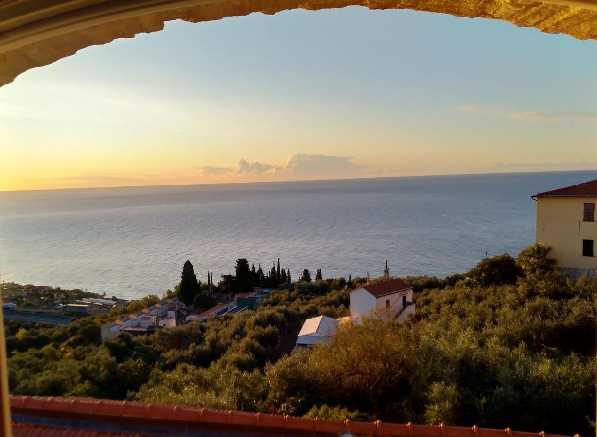Albachiara Home - Vista Mare Cipressa Luaran gambar